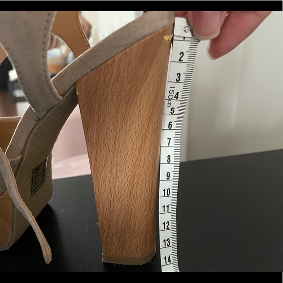 Velvety heel’s - Picture 5 of 6